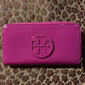 Tory Burch wallet
